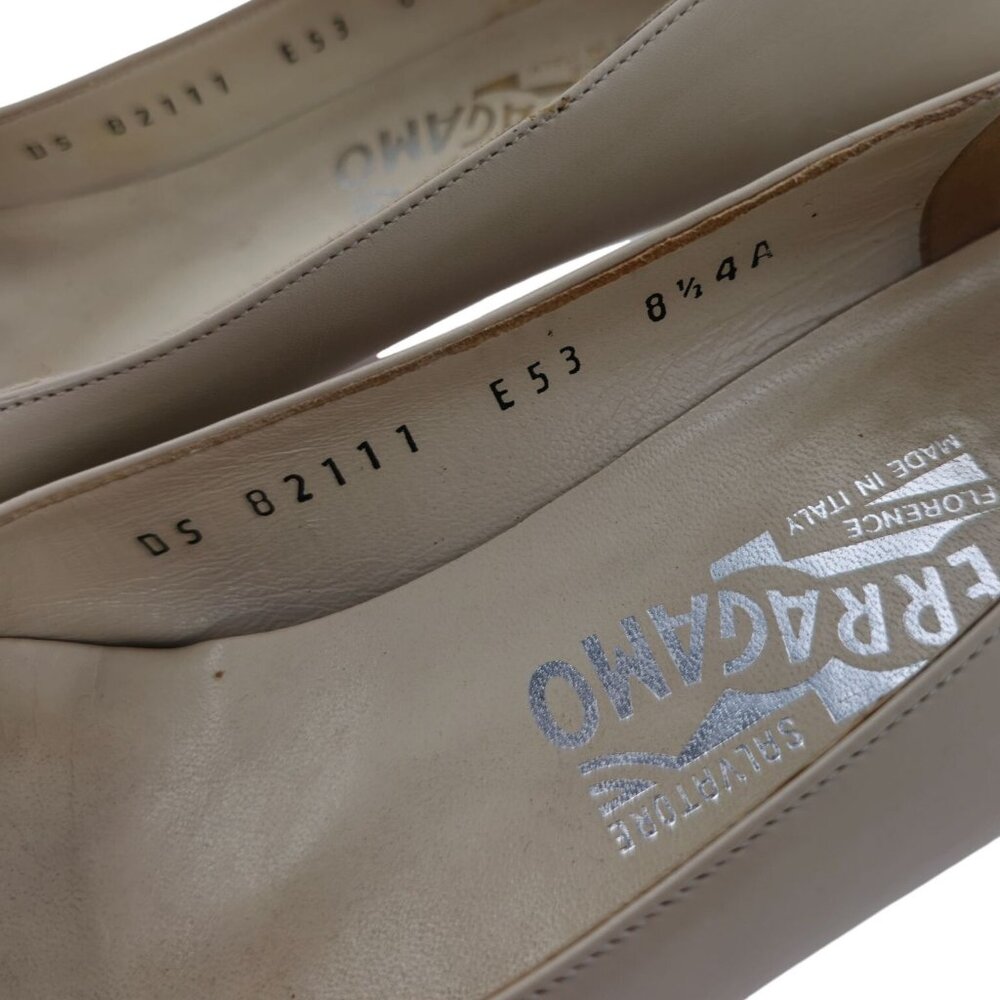 Salvatore Ferragamo Italy Beige Yellow Leather Dress Shoes Womens 8.5 AAAA Heels - Picture 7 of 11